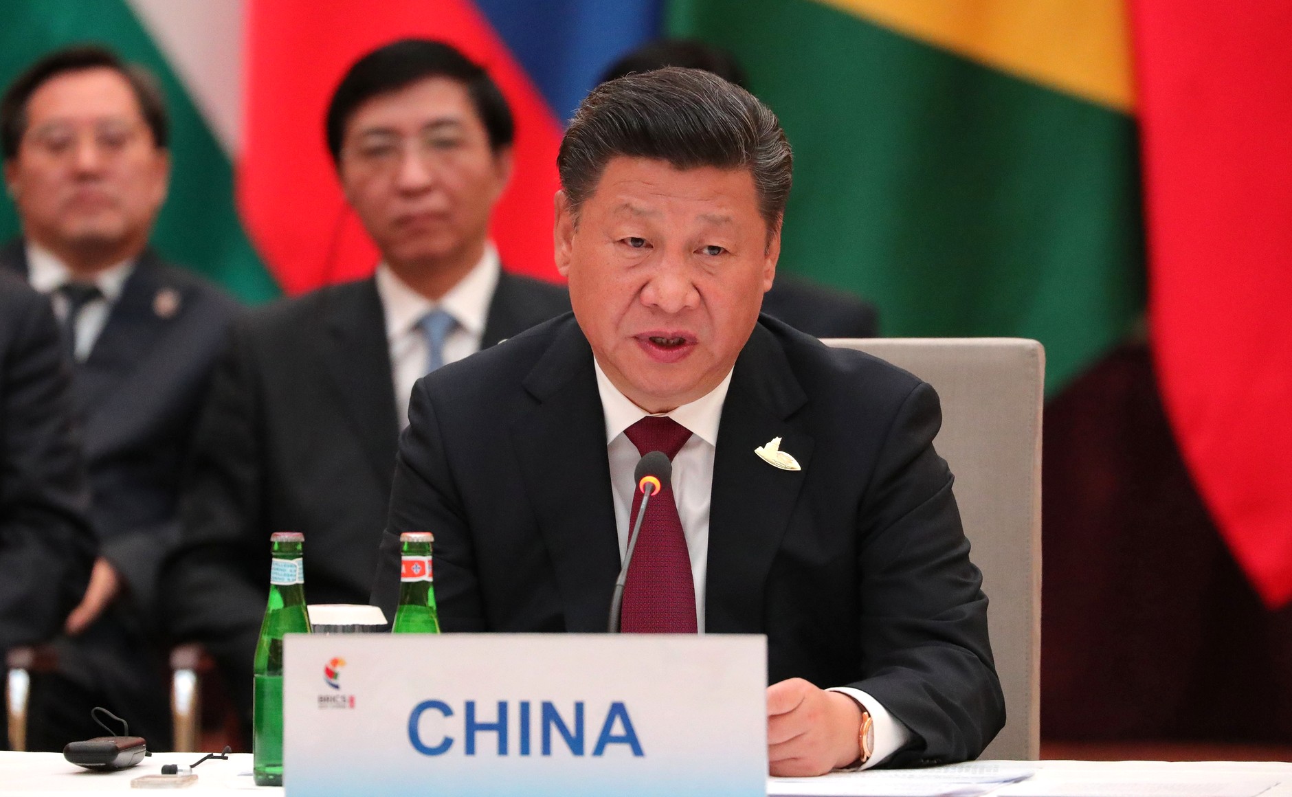 Xi’s Power Consolidation a Signal of an Impending Economic Crisis?