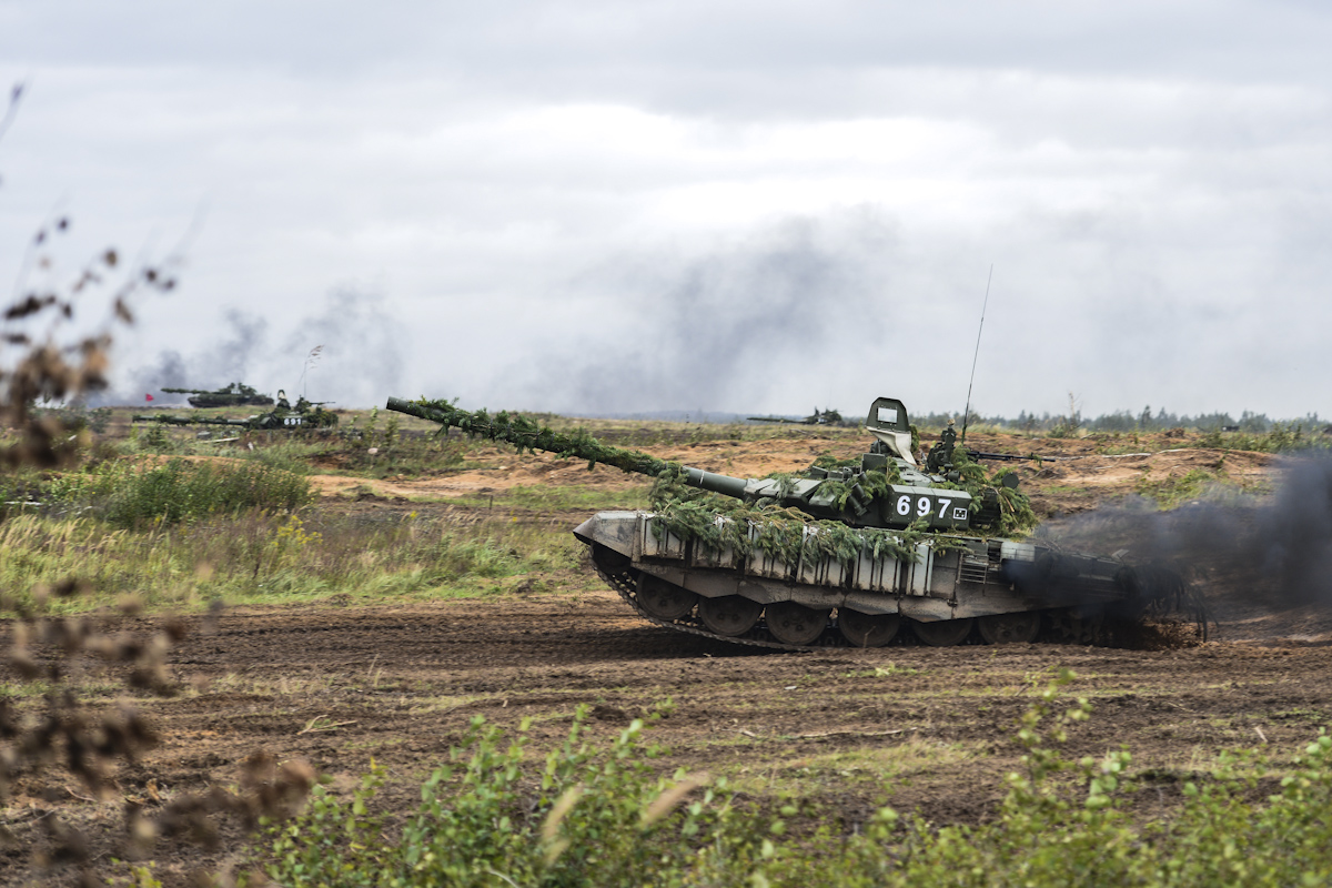 zapad-2017-russian-tank.jpg